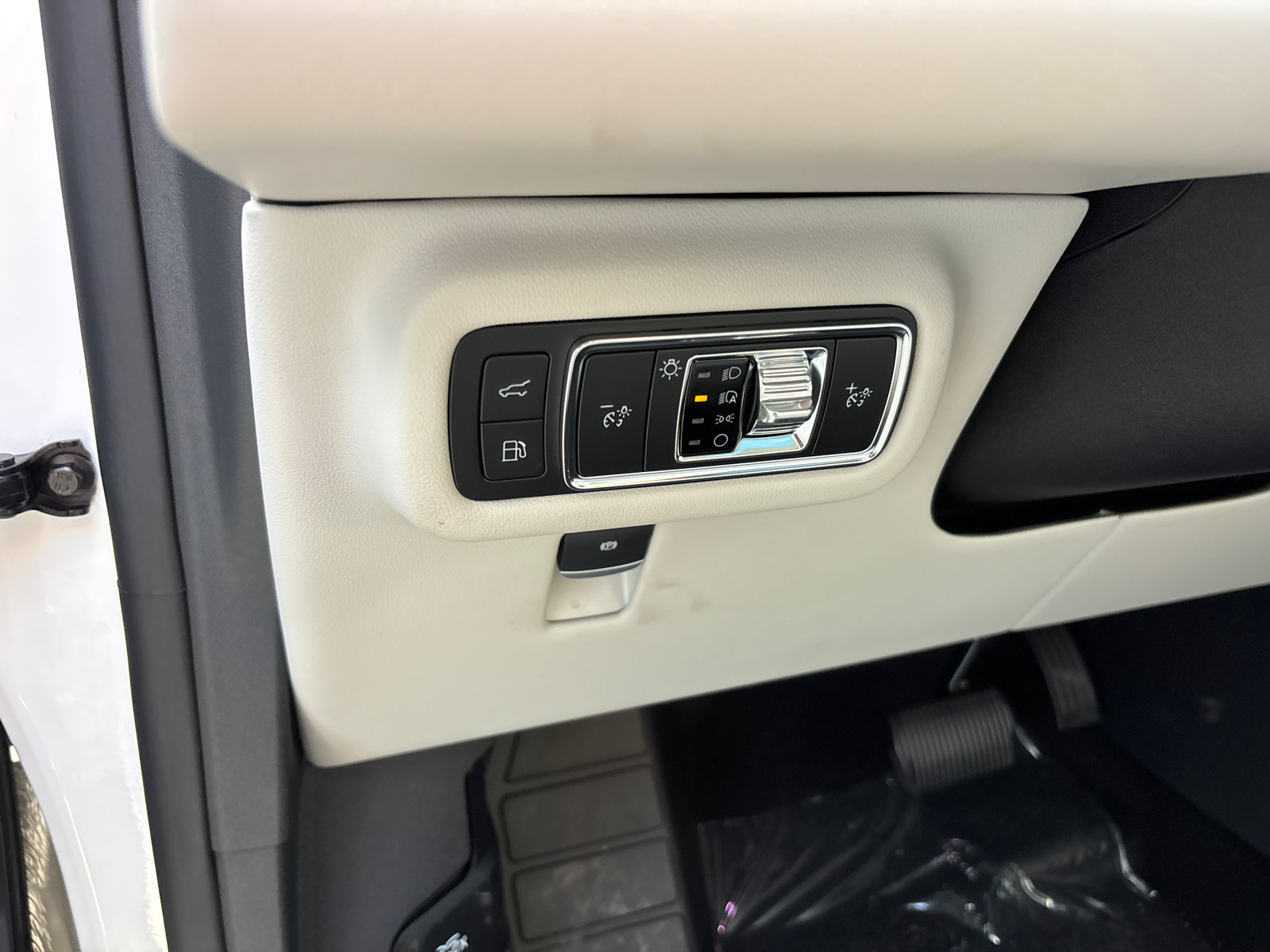 New 2026 Lincoln Nautilus Reserve AWD/4WD image 14