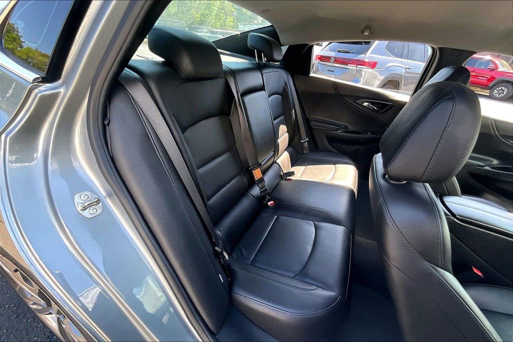 Used 2024 Chevrolet Malibu LT FWD image 23