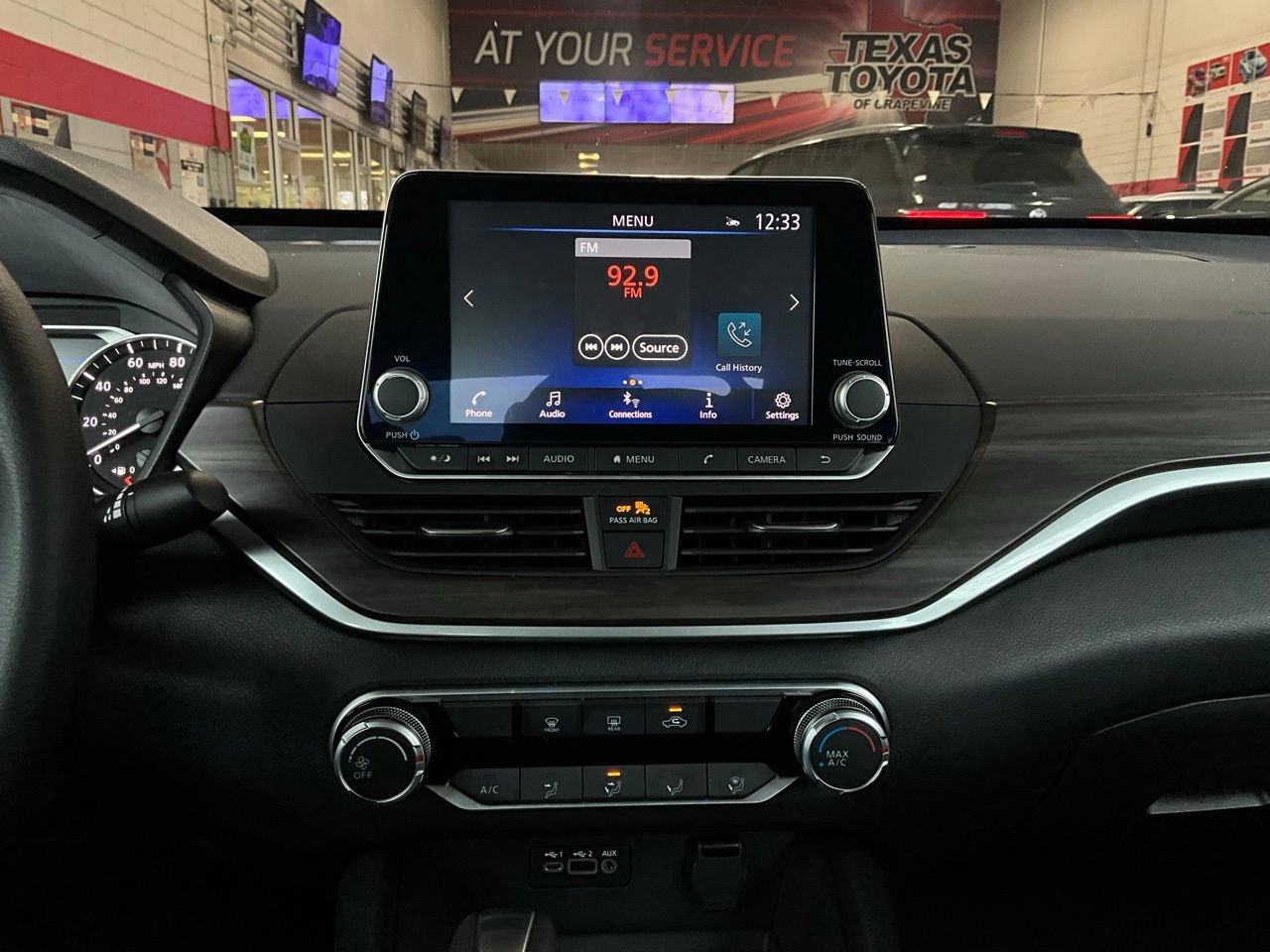 Used 2025 Nissan Altima 2.5 SV image 26