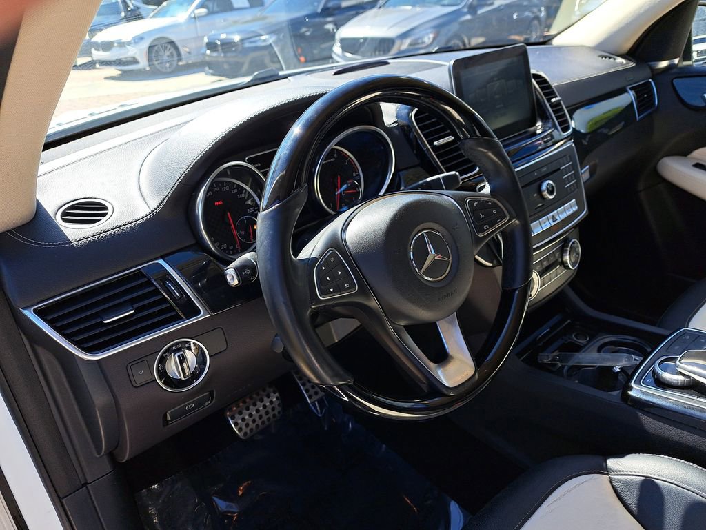 Used 2018 Mercedes-Benz GLE 43 AMG 4MATIC image 21