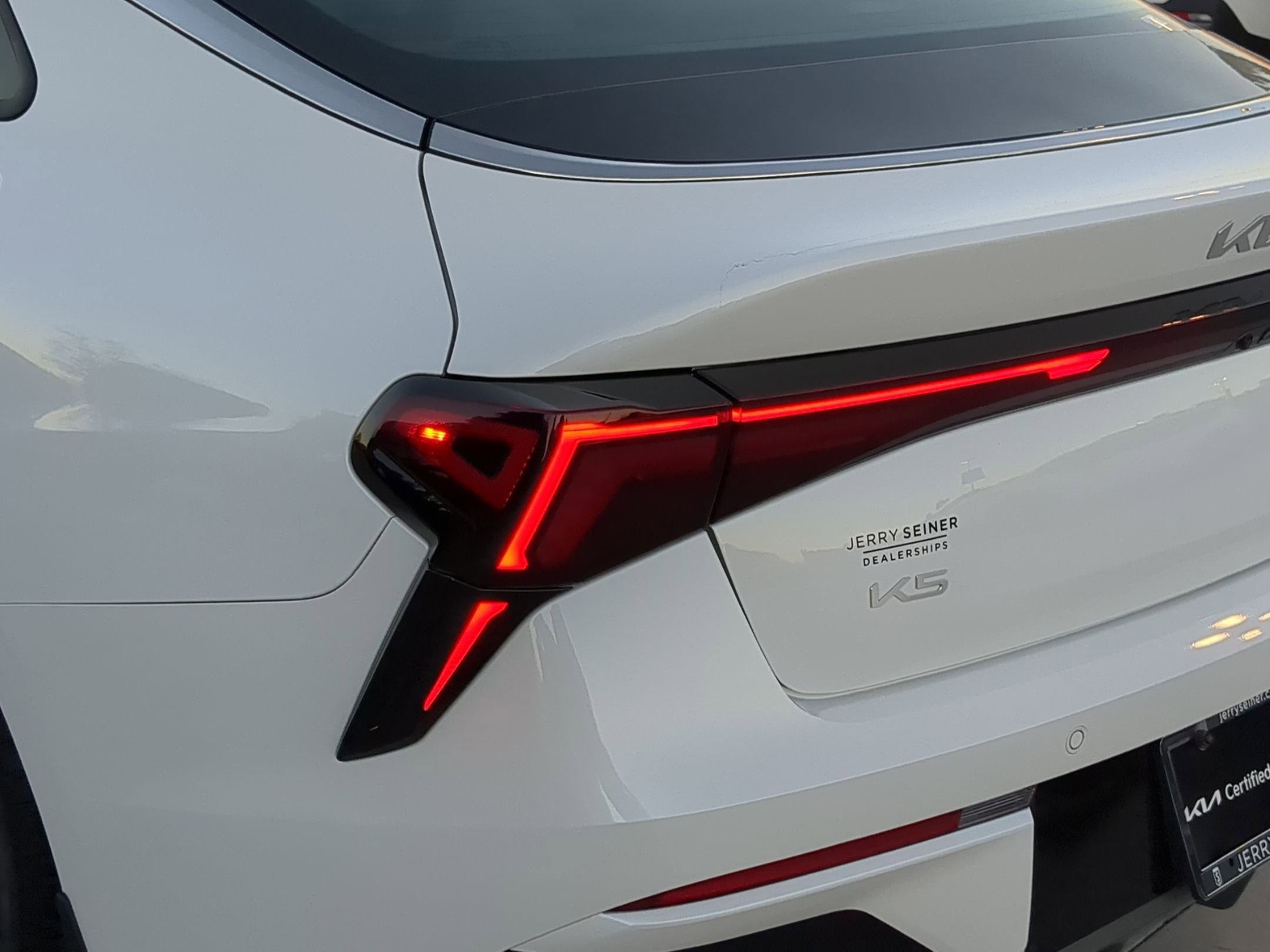 Certified 2025 Kia K5 GT-Line image 11