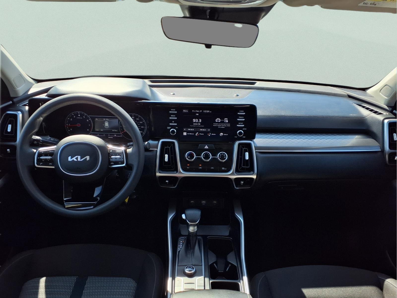 Used 2023 Kia Sorento LX image 14