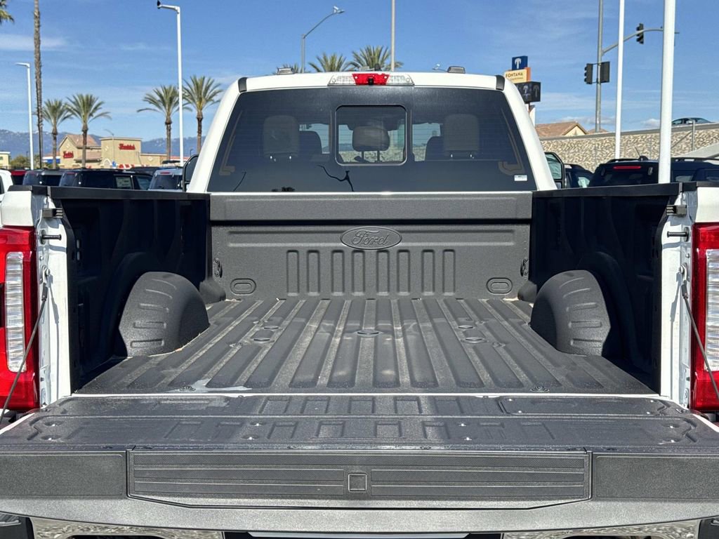 New 2025 Ford F350 Lariat w/ Lariat Ultimate Package image 25