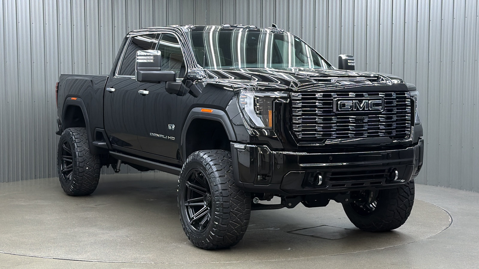 Used 2026 GMC Sierra 2500 Denali Ultimate w/ Max Trailering Package AWD/4WD image 7