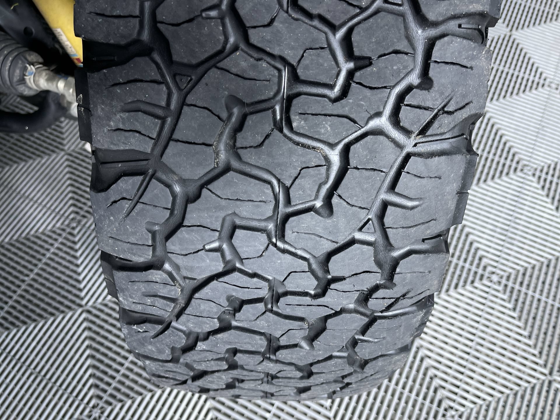 Used 2019 Toyota Tundra SR5 w/ TRD Off Road Package AWD/4WD image 27