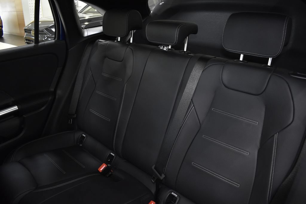 Certified 2024 Mercedes-Benz GLA 35 AMG 4MATIC image 32