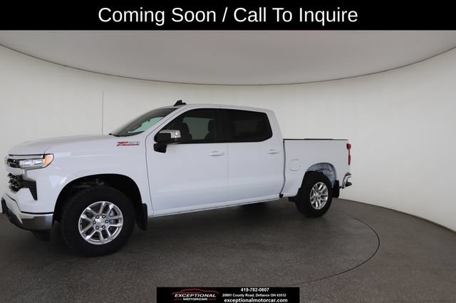 Used 2024 Chevrolet Silverado 1500 LT w/ Z71 Off-Road Package AWD/4WD image 4