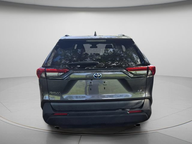Used 2024 Toyota RAV4 LE AWD/4WD image 8