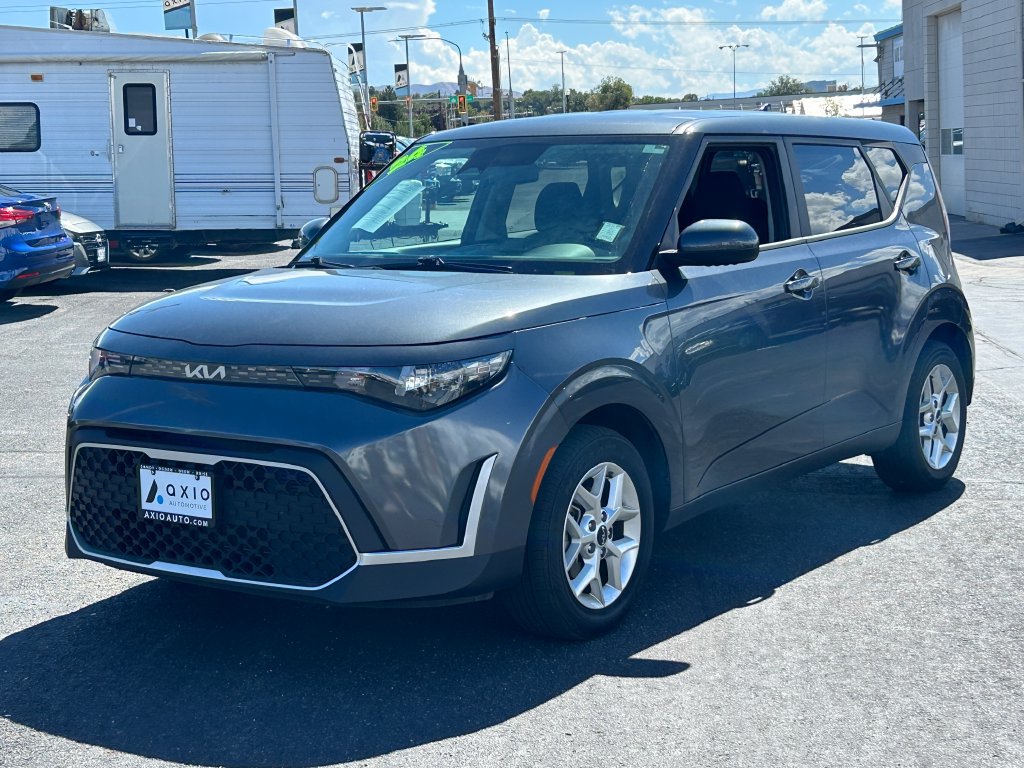 Used 2024 Kia Soul LX w/ Option Group 015 FWD image 8