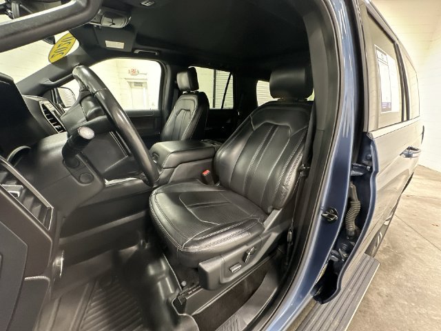 Used 2020 Ford Expedition Limited w/ Equipment Group 302A RWD image 13