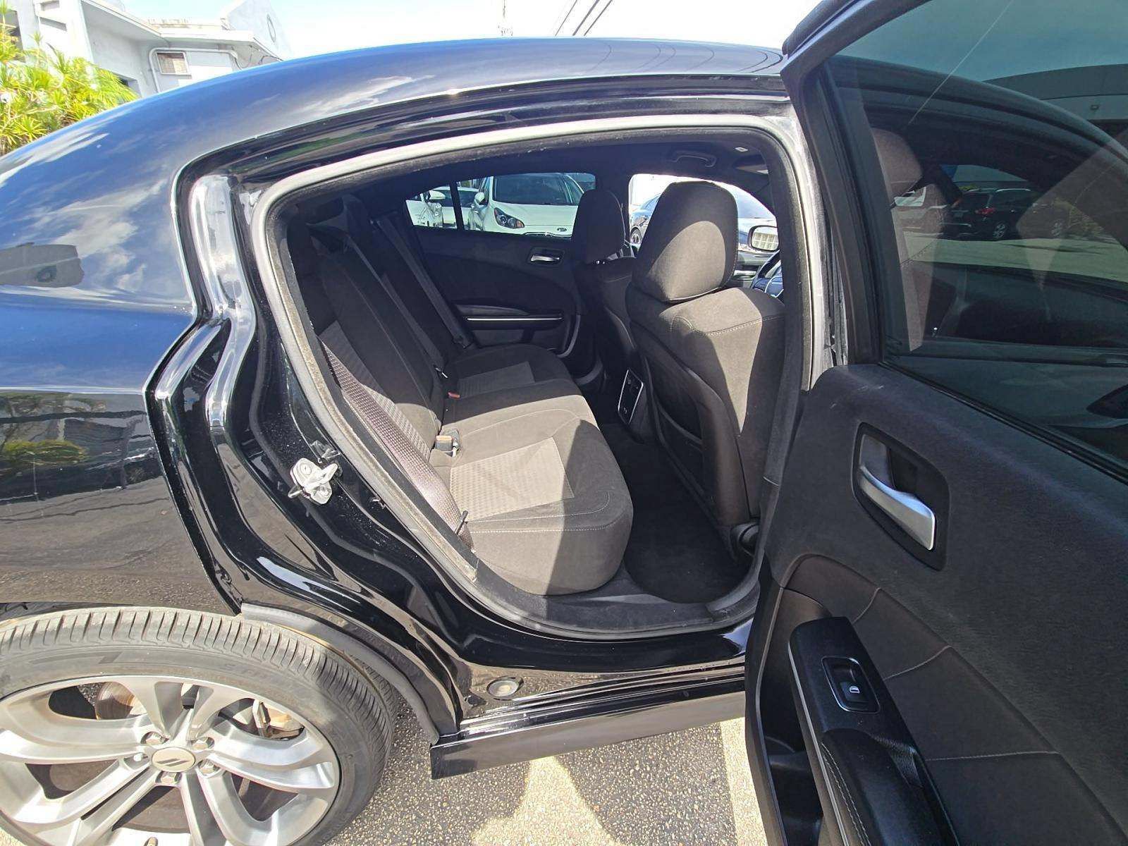 Used 2022 Dodge Charger R/T RWD image 14