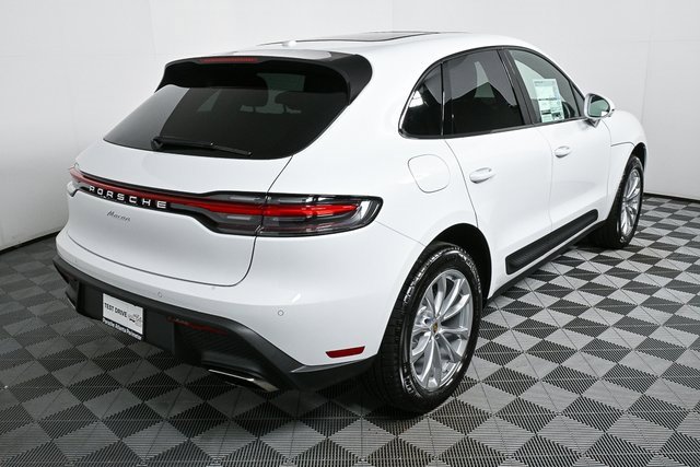 New 2025 Porsche Macan image 34