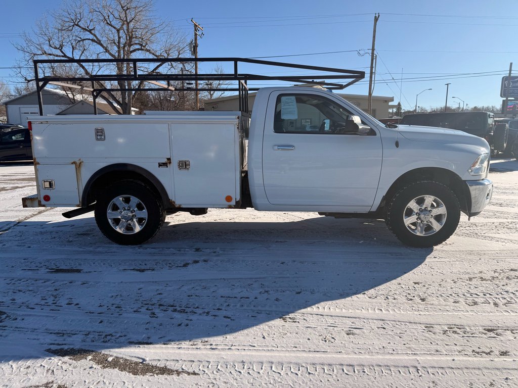 Used 2015 RAM 2500 SLT w/ Luxury Group image 5