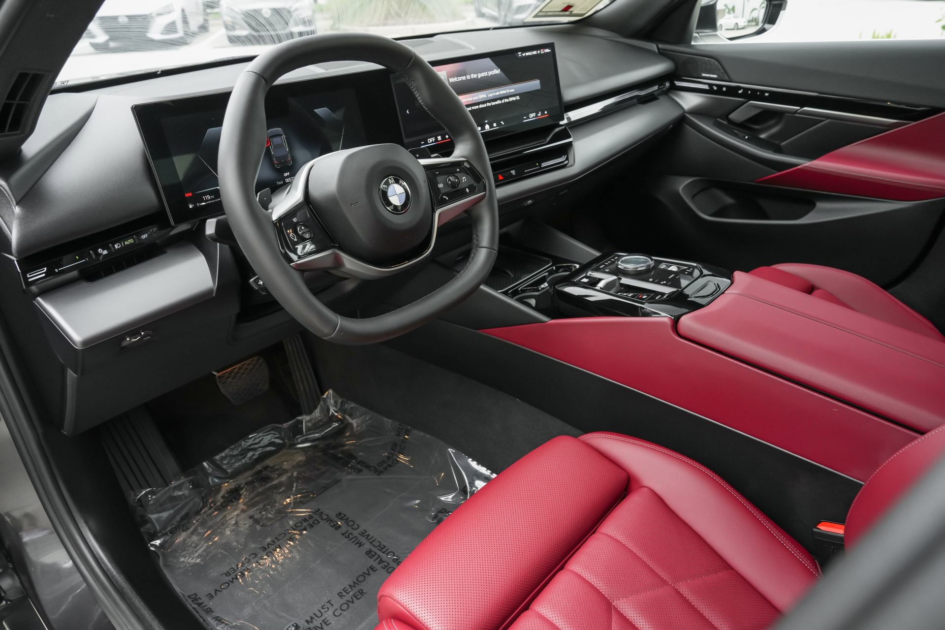 Used 2024 BMW 530i w/ M Sport Package image 7