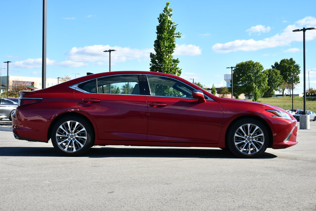 Used 2021 Lexus ES 350 w/ Premium Package FWD image 8