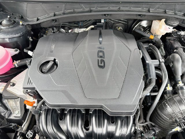 Used 2025 Hyundai Tucson SE FWD image 29