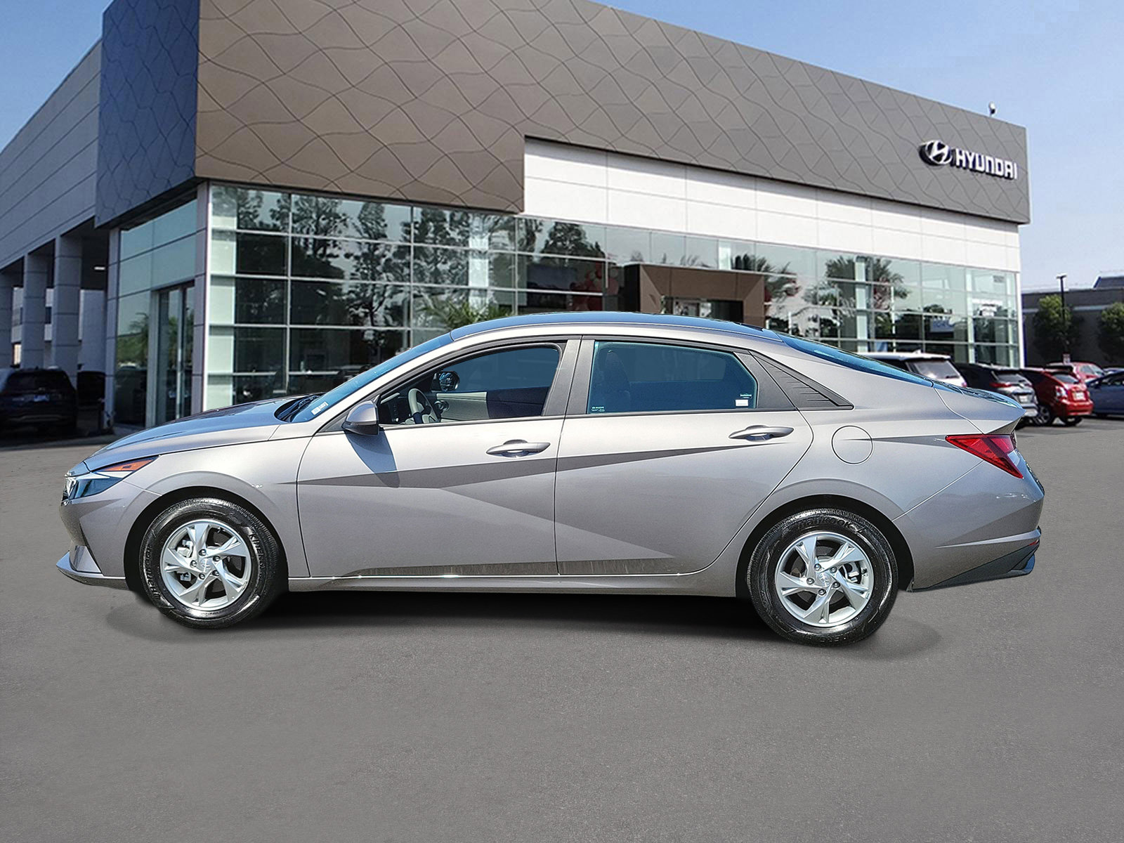Certified 2023 Hyundai Elantra SE FWD image 3
