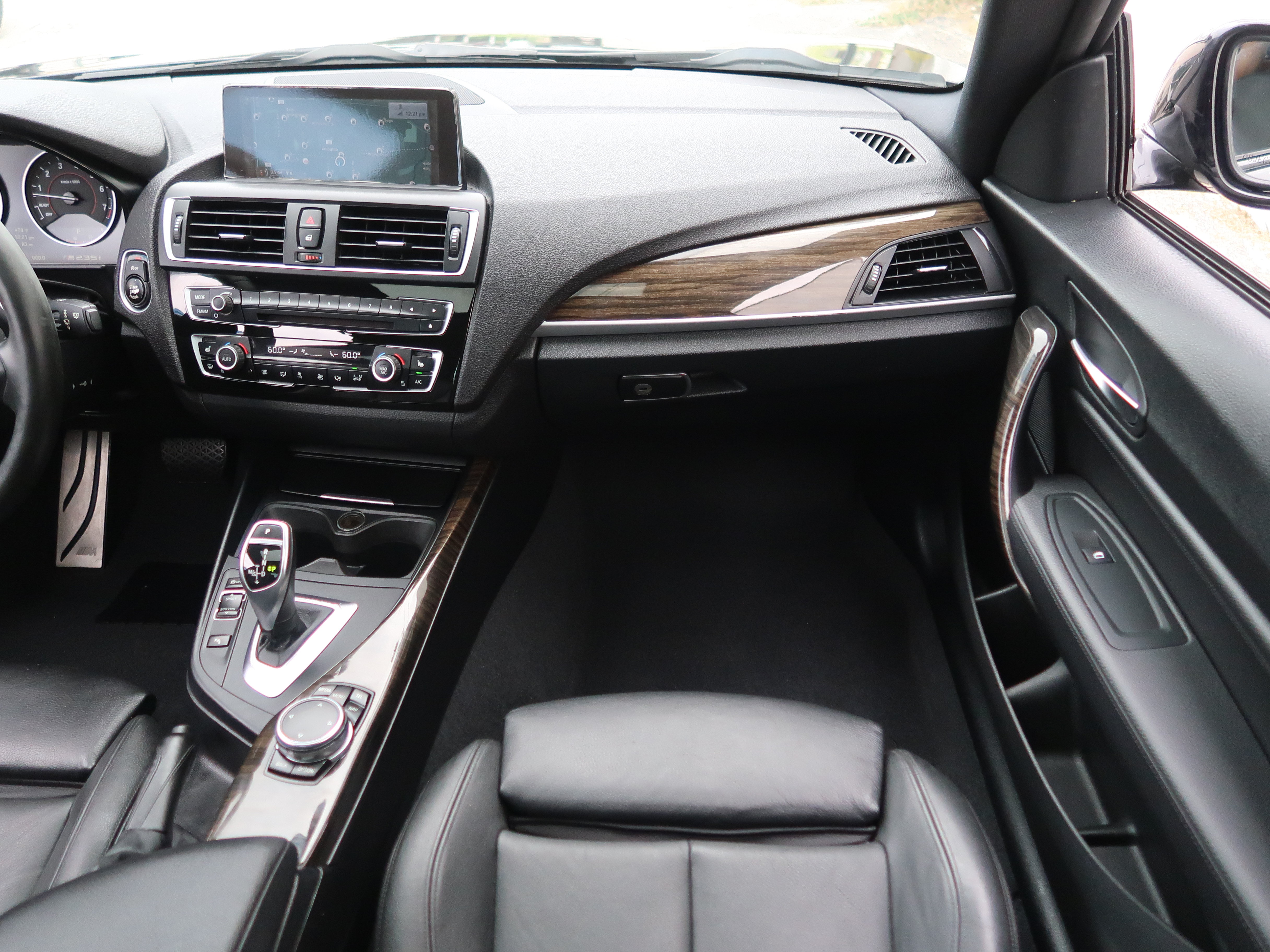 Used 2016 BMW M235i Coupe RWD image 15