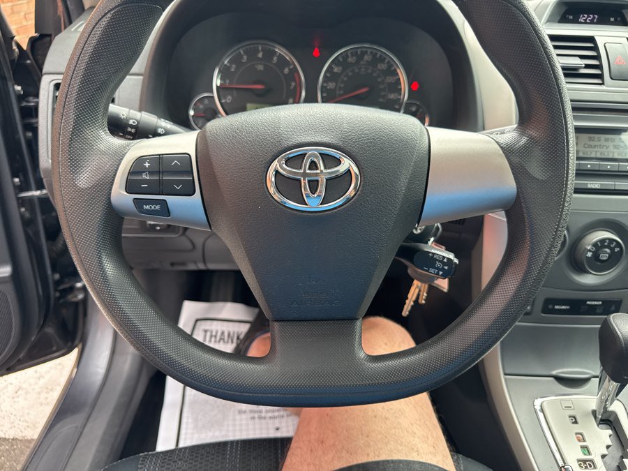 Used 2012 Toyota Corolla S FWD image 27