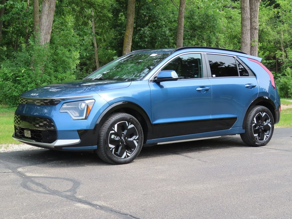 Certified 2024 Kia Niro Wind w/ Wind Preserve Package FWD image 21