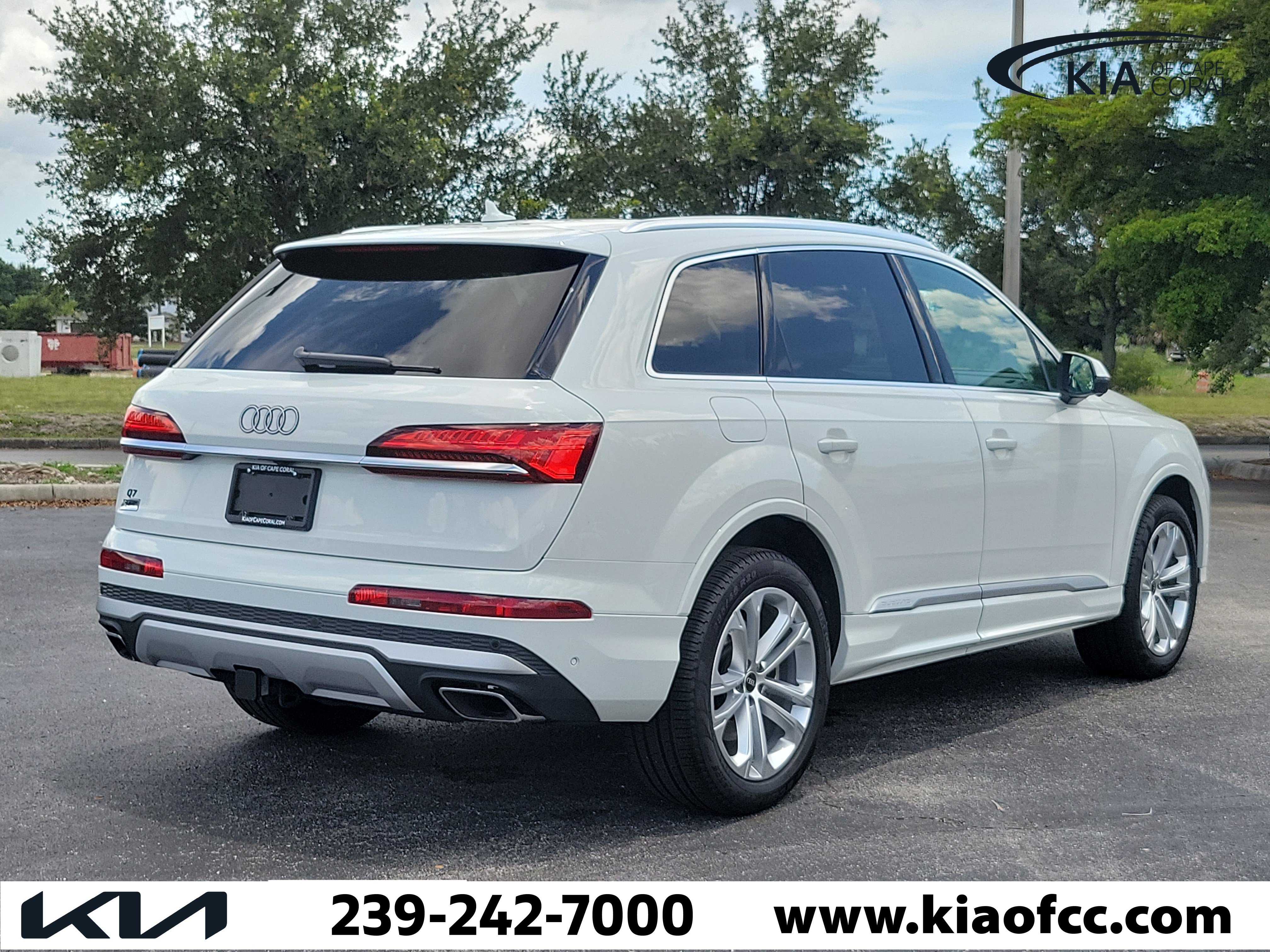 Used 2025 Audi Q7 3.0T Premium AWD/4WD image 6