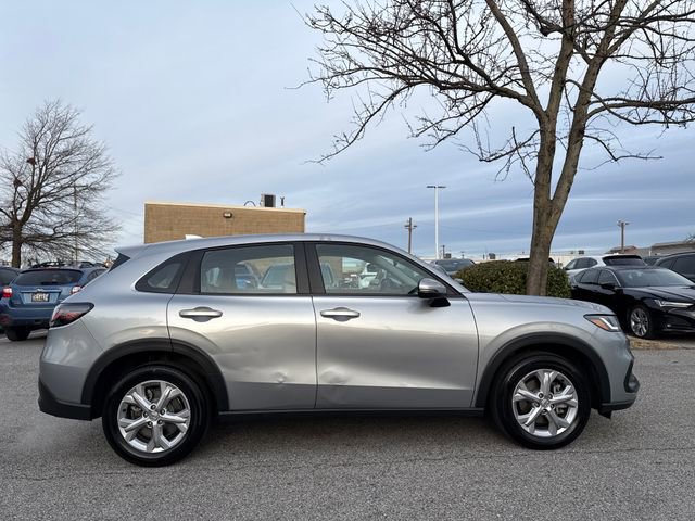 Used 2023 Honda HR-V LX image 6