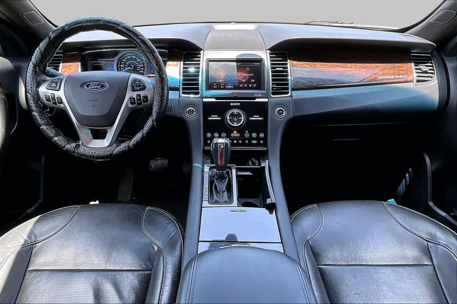 Used 2013 Ford Taurus Limited FWD image 13