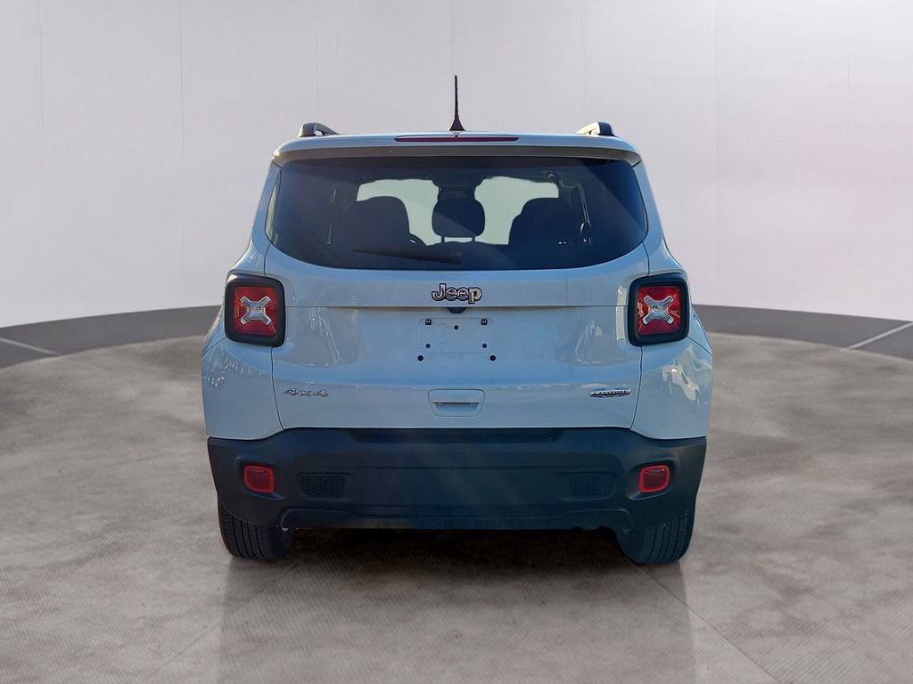 Used 2022 Jeep Renegade Latitude w/ Convenience Group image 5