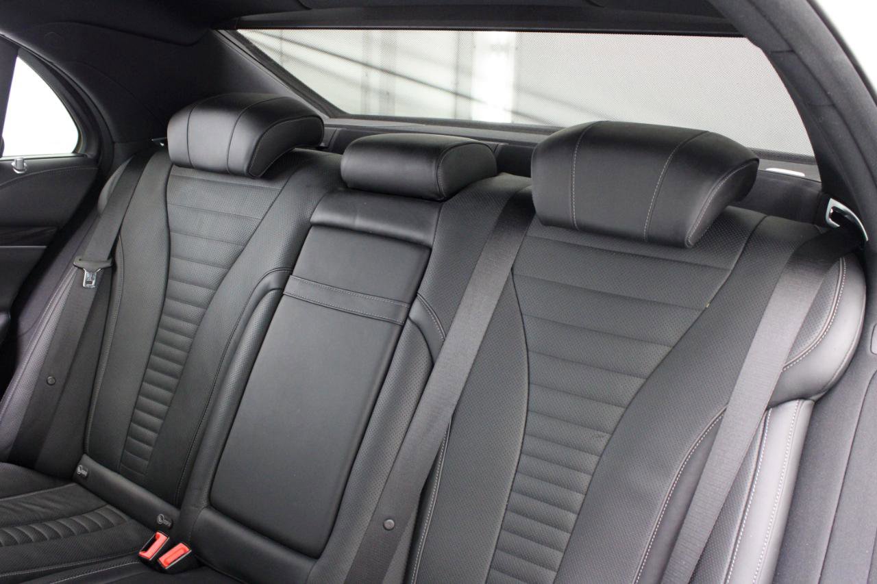 Used 2019 Mercedes-Benz S 560 Sedan image 40