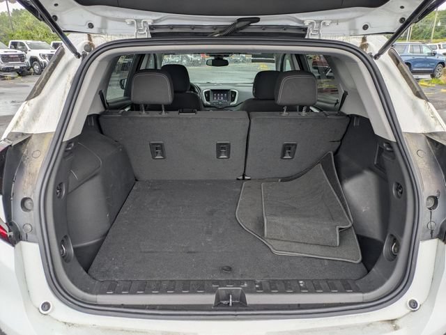 Used 2023 GMC Terrain SLE w/ Driver Convenience Package AWD/4WD image 32