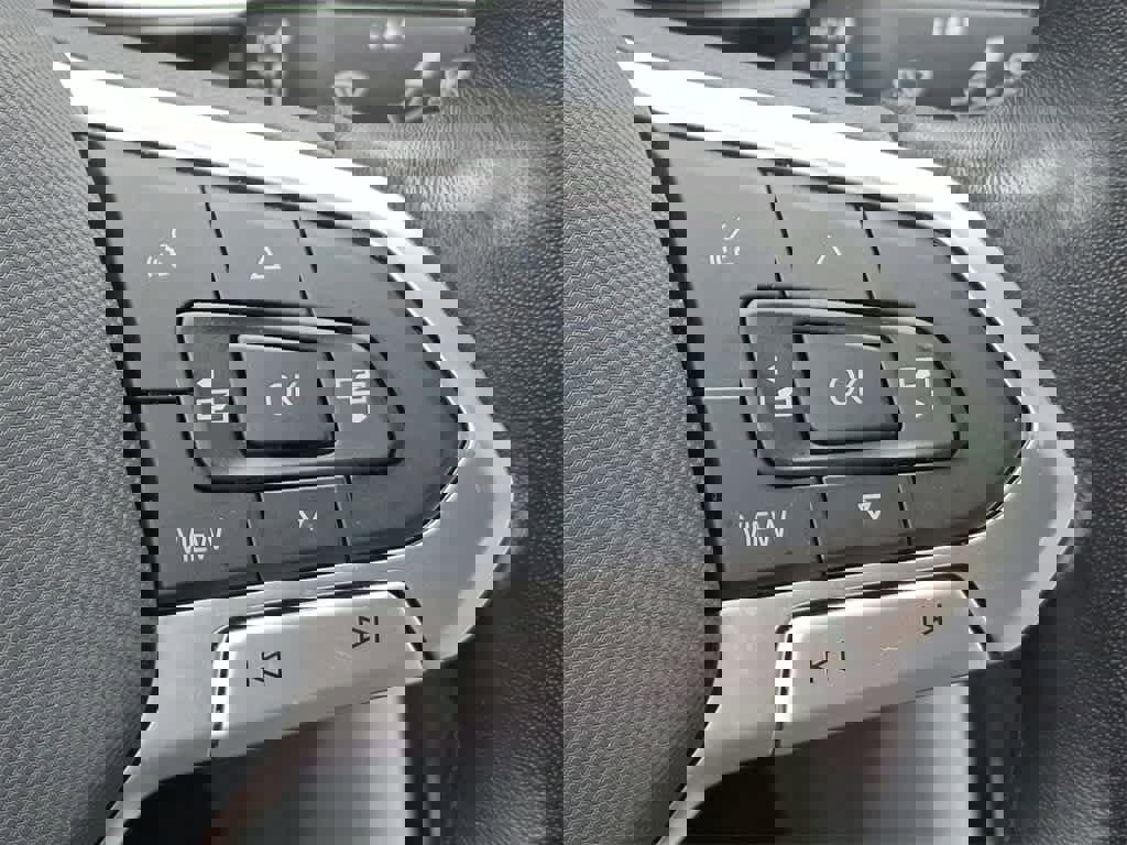 Used 2023 Volkswagen Jetta SE image 24