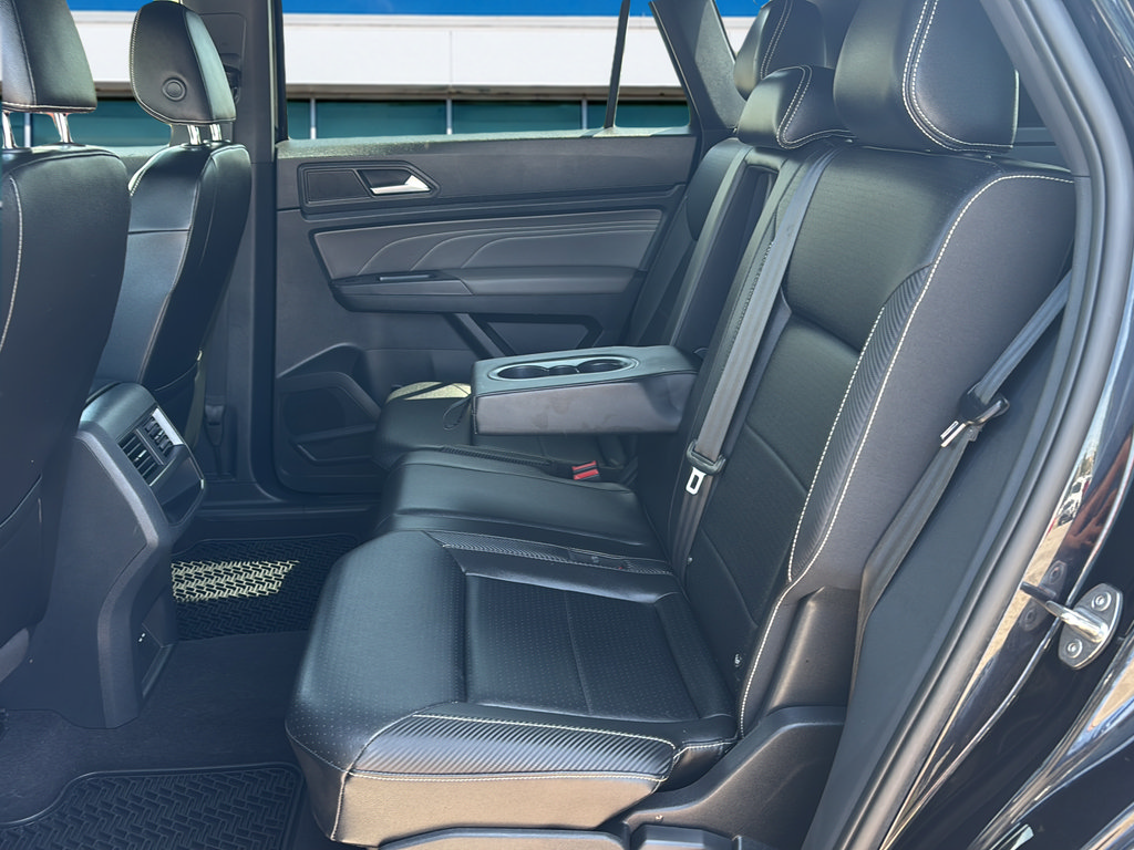 Used 2021 Volkswagen Atlas Cross Sport SEL w/ Cross Sport MDO Package AWD/4WD image 27