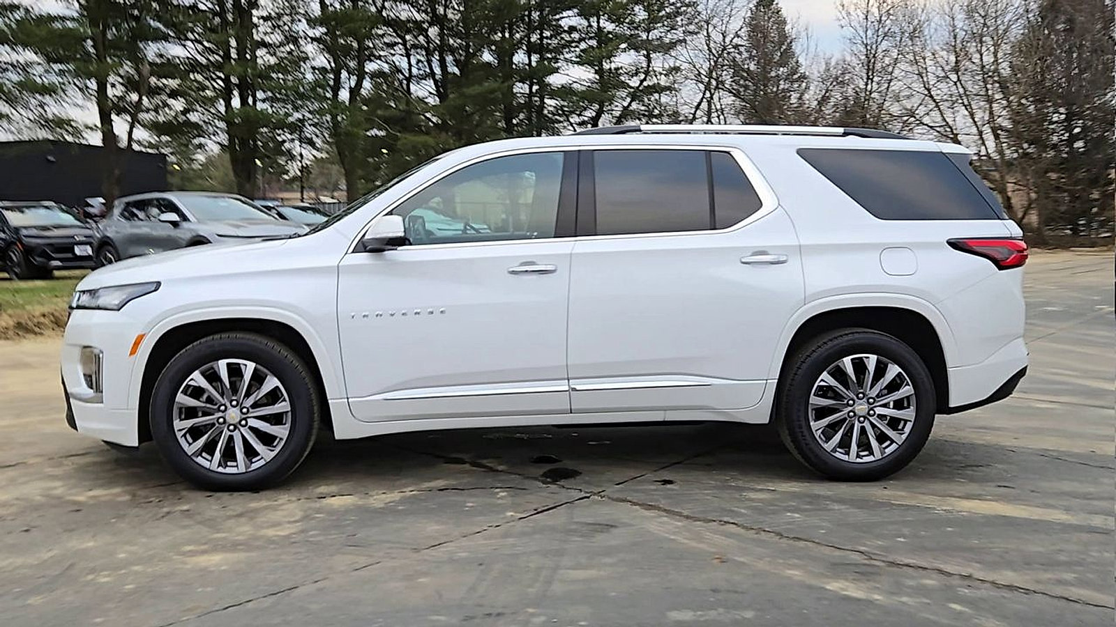 Certified 2023 Chevrolet Traverse Premier image 9