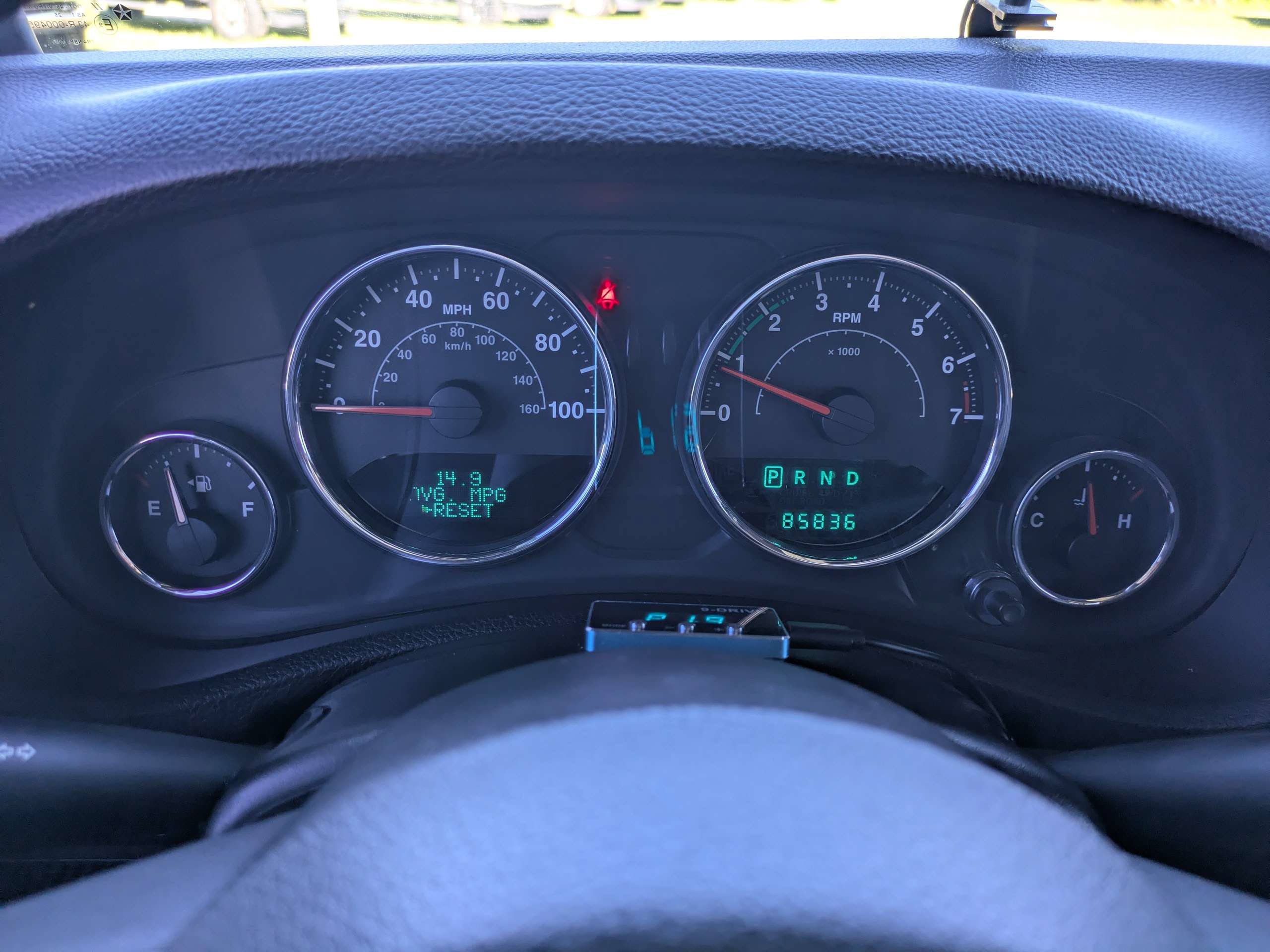 Used 2014 Jeep Wrangler Unlimited Rubicon w/ Connectivity Group AWD/4WD image 23