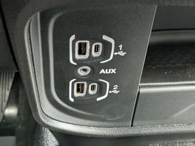 New 2026 RAM 2500 Tradesman w/ Chrome Appearance Group AWD/4WD image 21