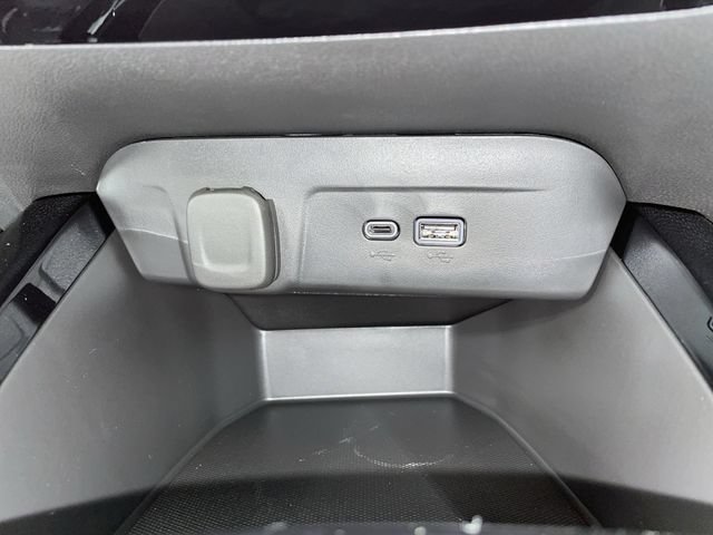 New 2026 Chevrolet Trax LT w/ Driver Confidence Package FWD image 27