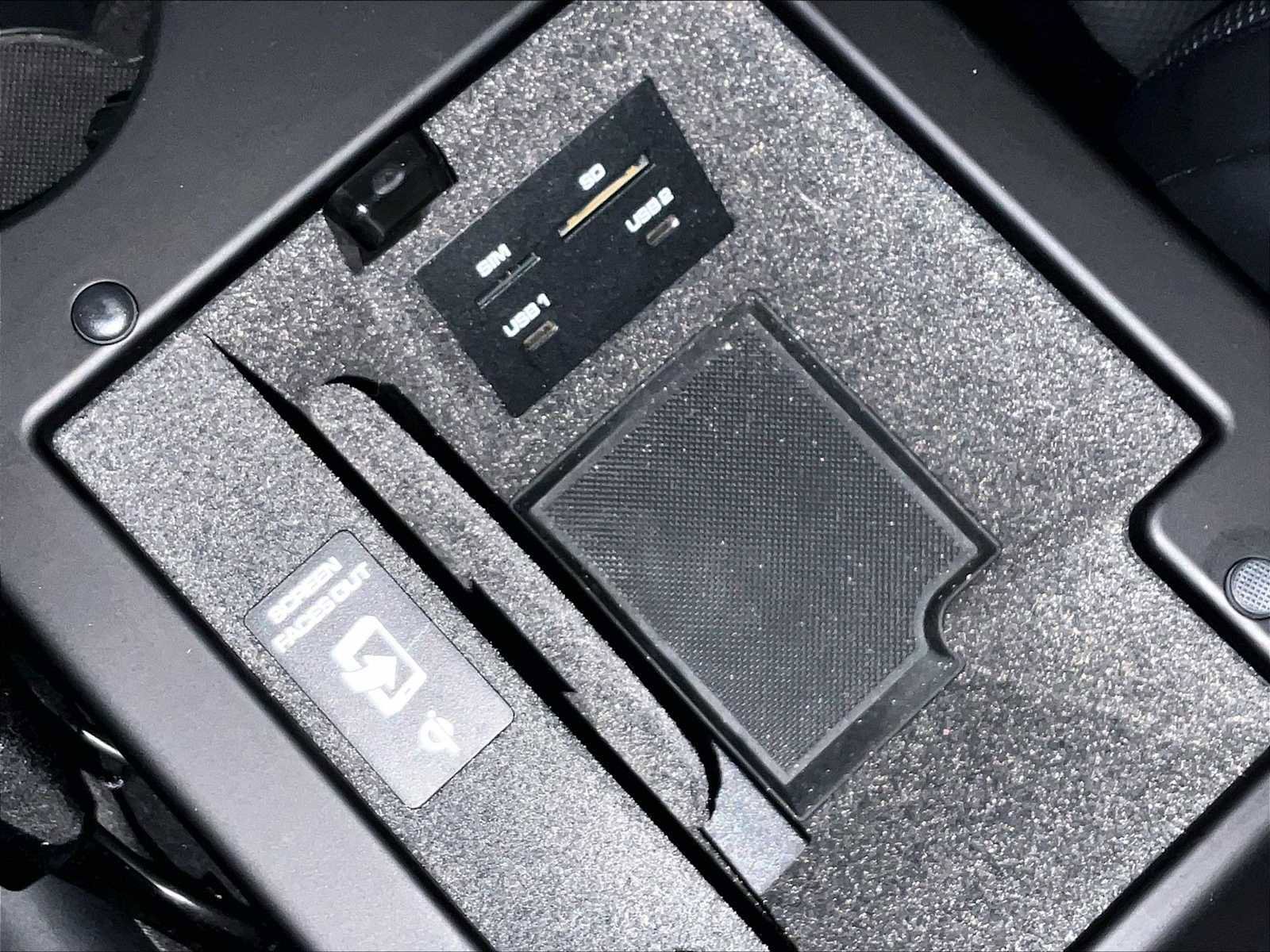 Used 2025 Porsche Macan image 29