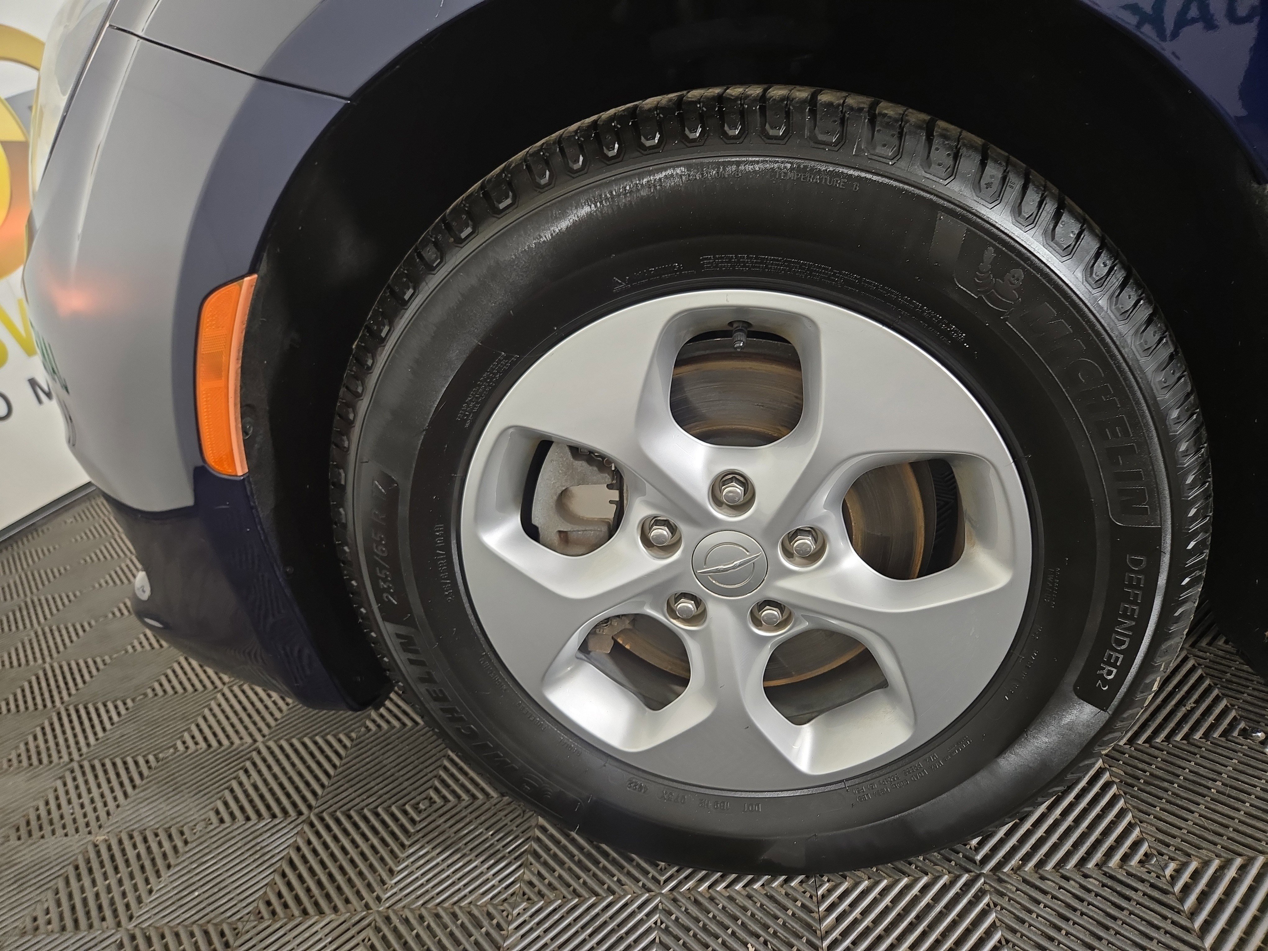 Used 2017 Chrysler Pacifica LX w/ Tire & Wheel Group image 34