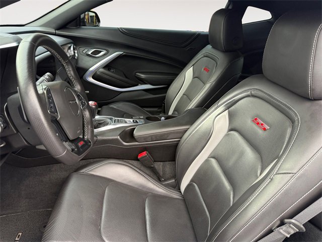Used 2018 Chevrolet Camaro SS image 9