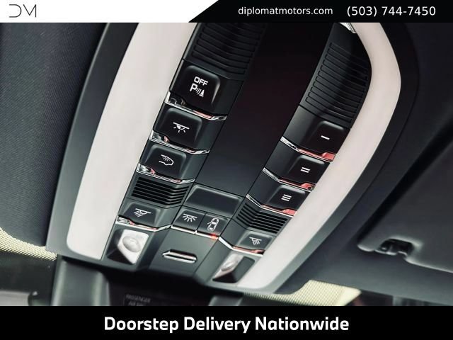 Used 2022 Porsche Macan GTS AWD/4WD image 34