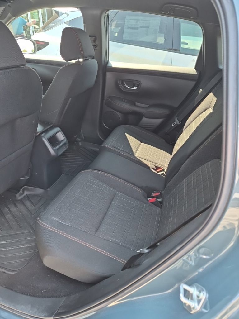 Used 2024 Honda HR-V Sport image 5