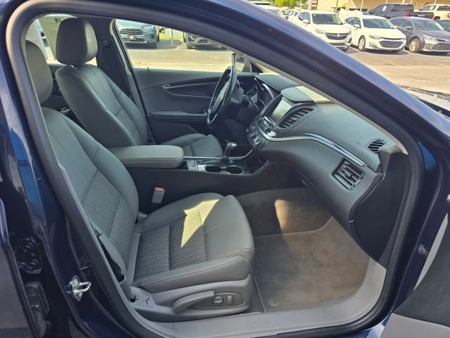 Used 2018 Chevrolet Impala LT w/ LT Convenience Package FWD image 42