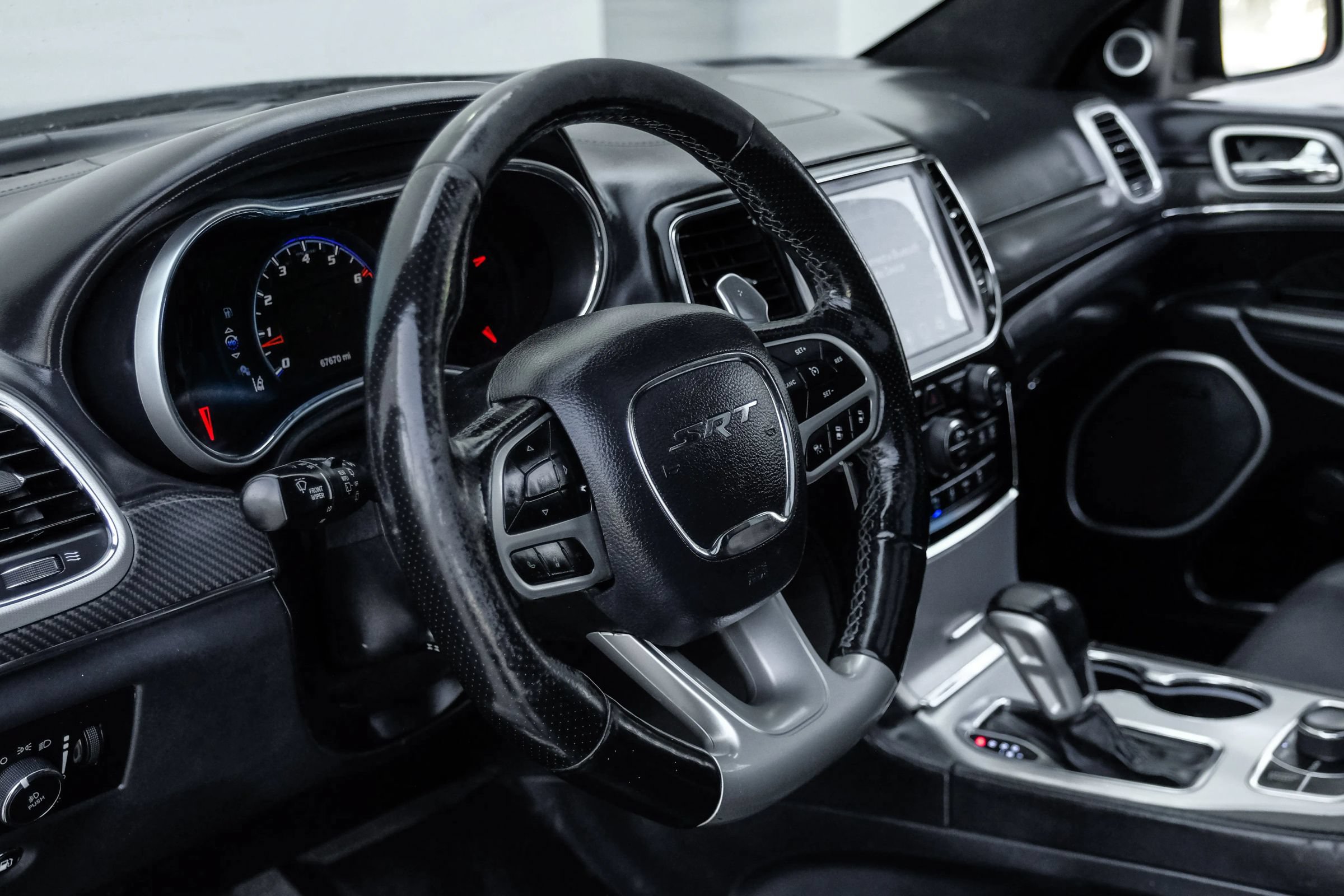 Used 2020 Jeep Grand Cherokee SRT AWD/4WD image 24