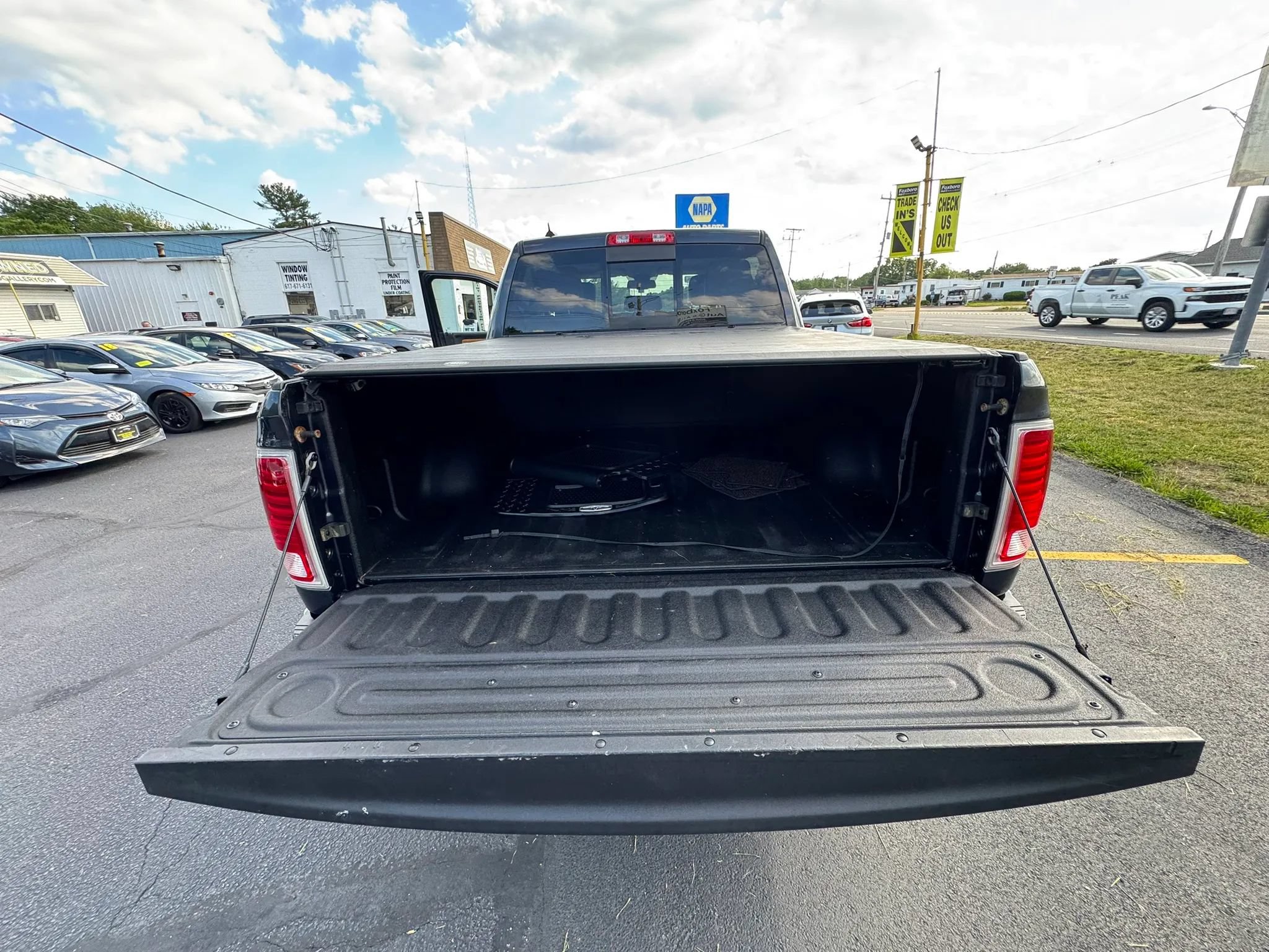 Used 2014 RAM 1500 Longhorn AWD/4WD image 18