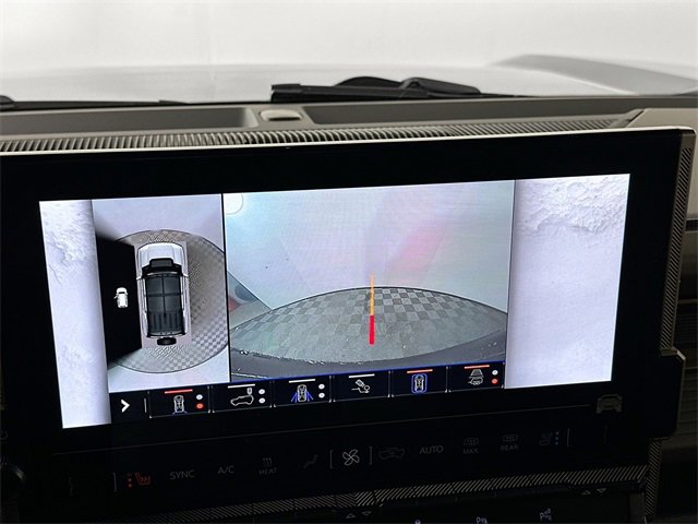 Used 2024 GMC Hummer EV 2X w/ Extreme Off-Road Package image 13