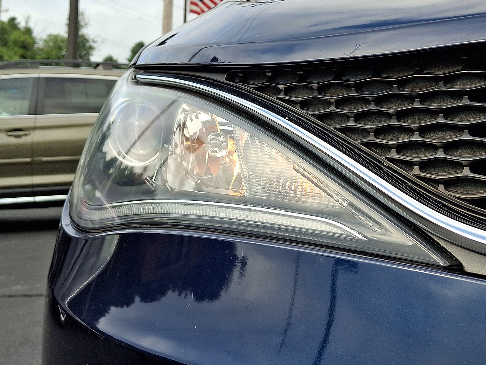 Certified 2020 Chrysler Pacifica Touring FWD image 9