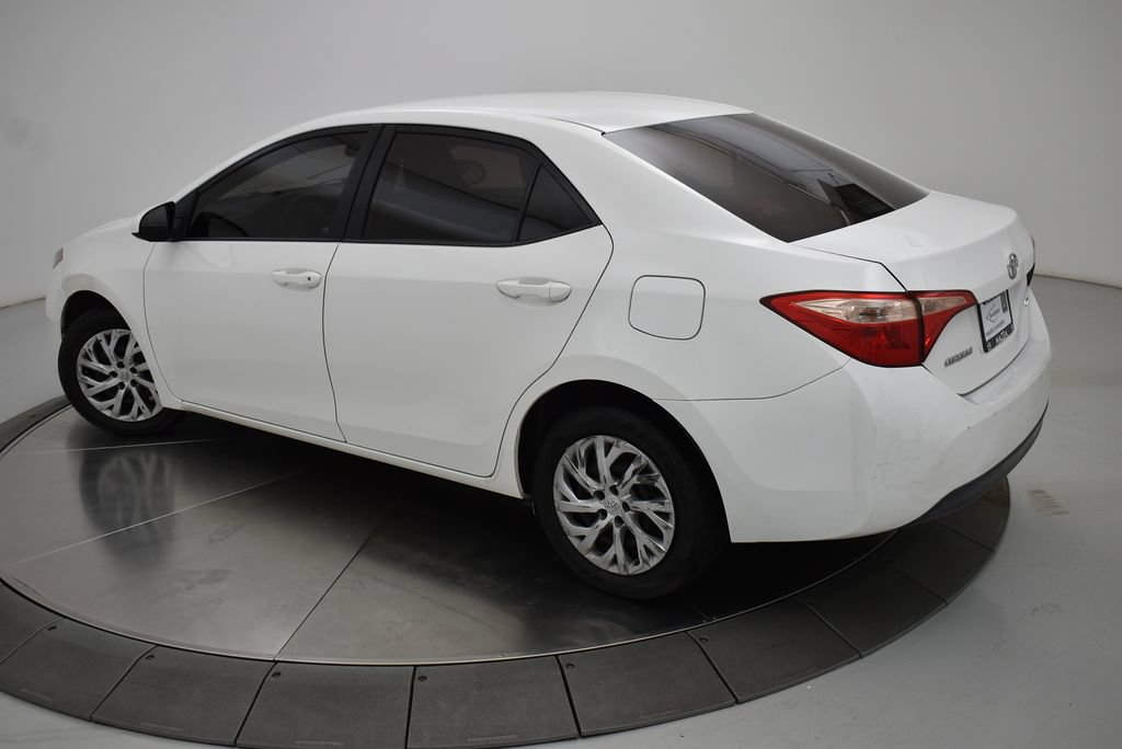 Used 2017 Toyota Corolla LE FWD image 8