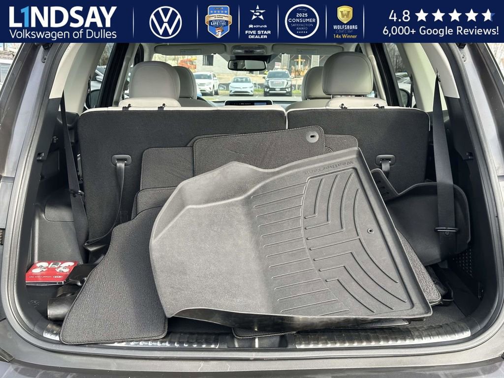 Used 2021 Kia Telluride SX w/ SX Prestige Package image 16