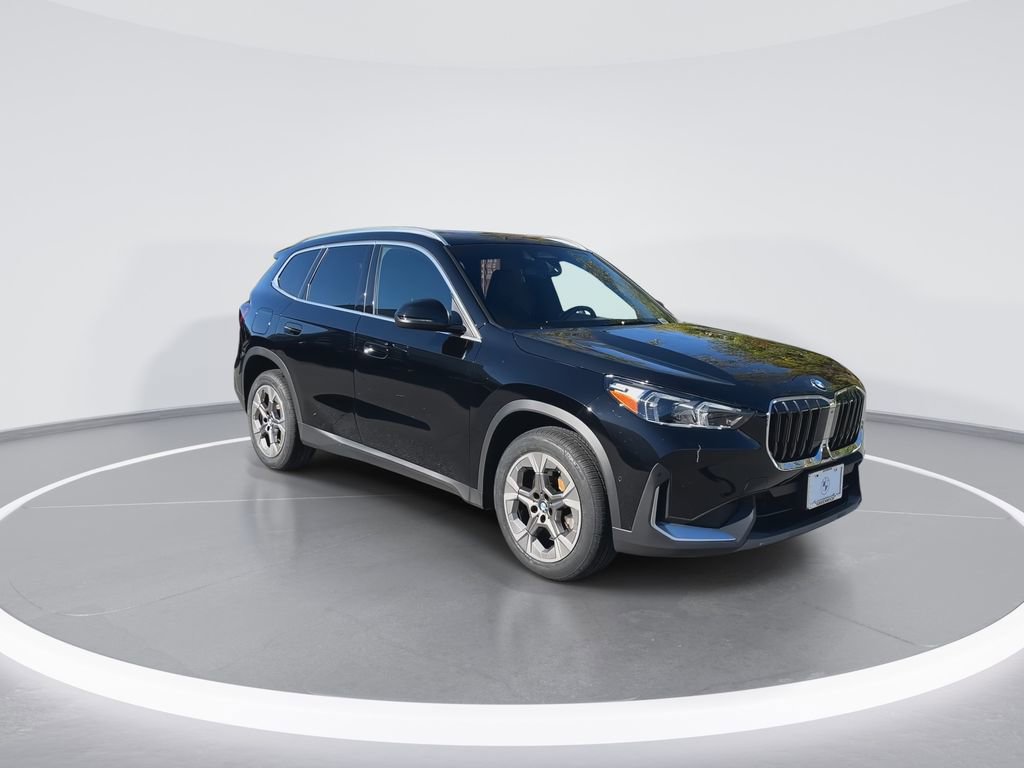 Certified 2023 BMW X1 xDrive28i w/ Convenience Package image 2
