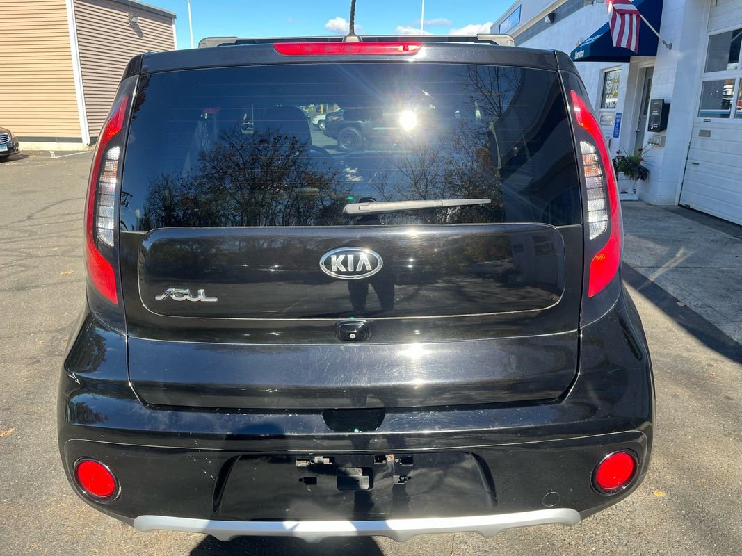 Used 2018 Kia Soul + image 19